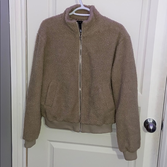 Tan sherpa zip up sweater - Picture 1 of 1